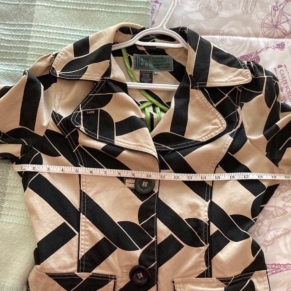 Trench/Rain coat - Picture 6 of 6